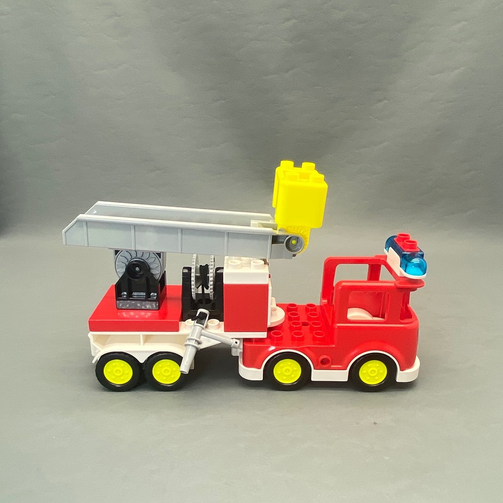LEGO Duplo Fire Truck 10969 Complete Set with Manual, Box Retired Opened - Picture 8 of 15